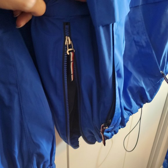 Tommy Hilfiger HIgh Quality Unisex Rain Jacket in Royal Blue | EUC | Size S - Picture 8 of 12